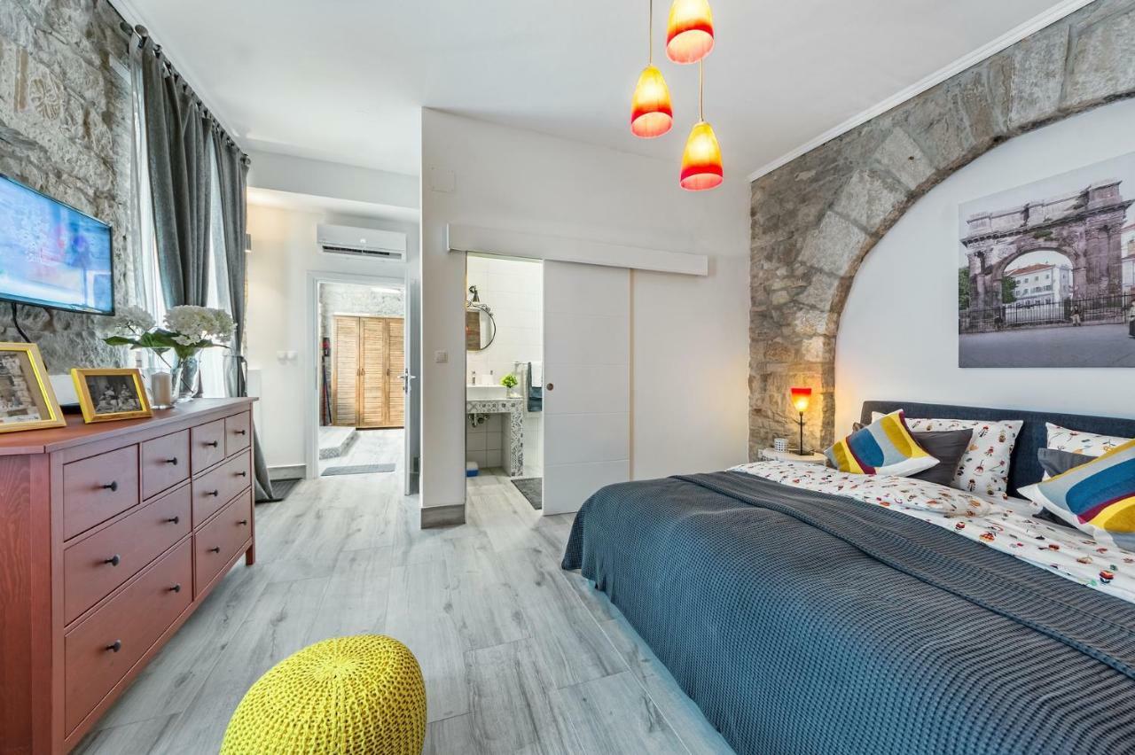Porta D'Oro Rooms Πούλα Εξωτερικό φωτογραφία