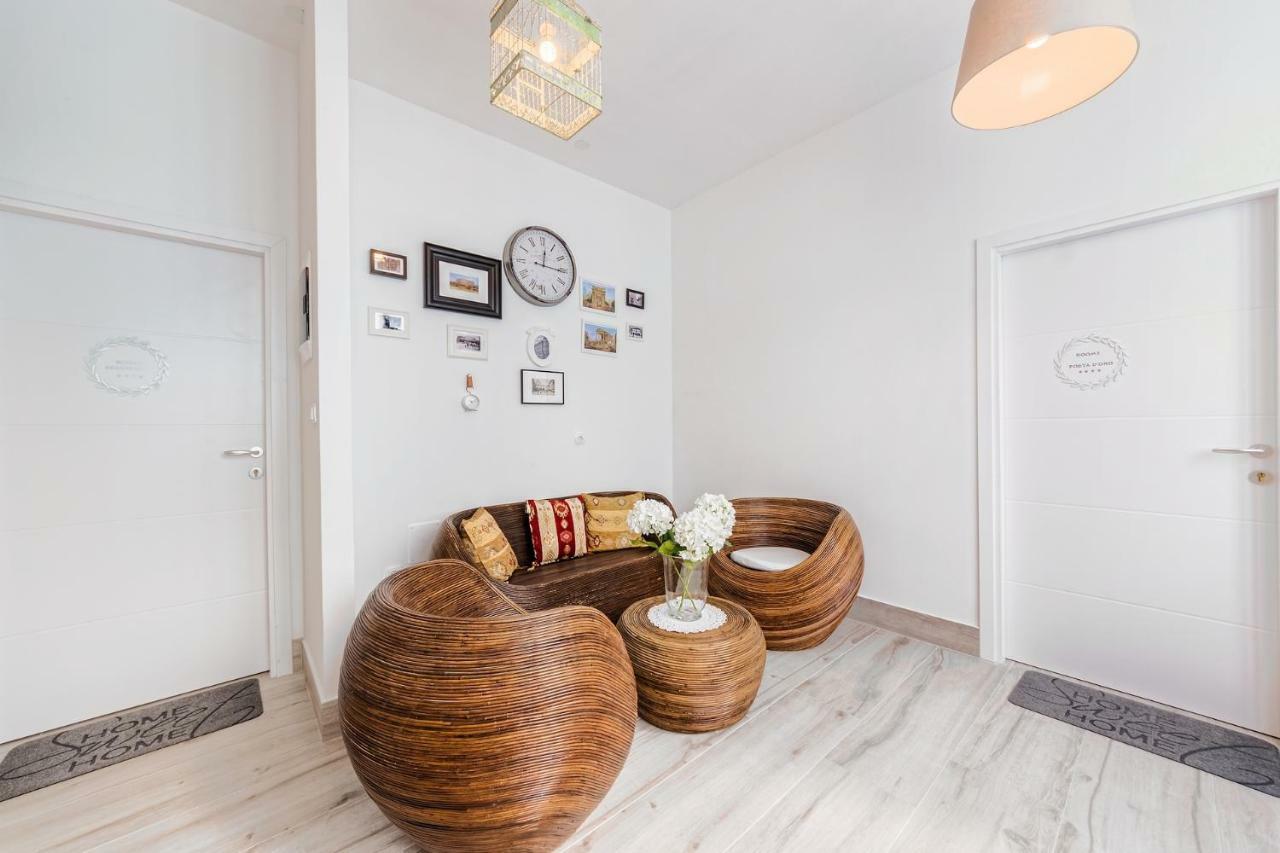 Porta D'Oro Rooms Πούλα Εξωτερικό φωτογραφία